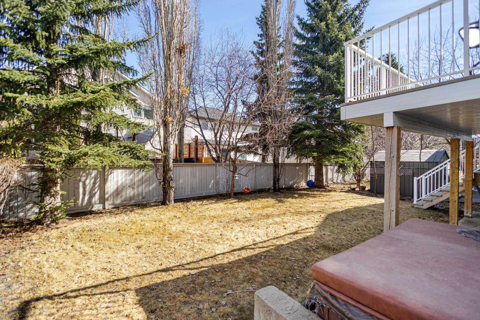 42 Panorama Hills Green NW