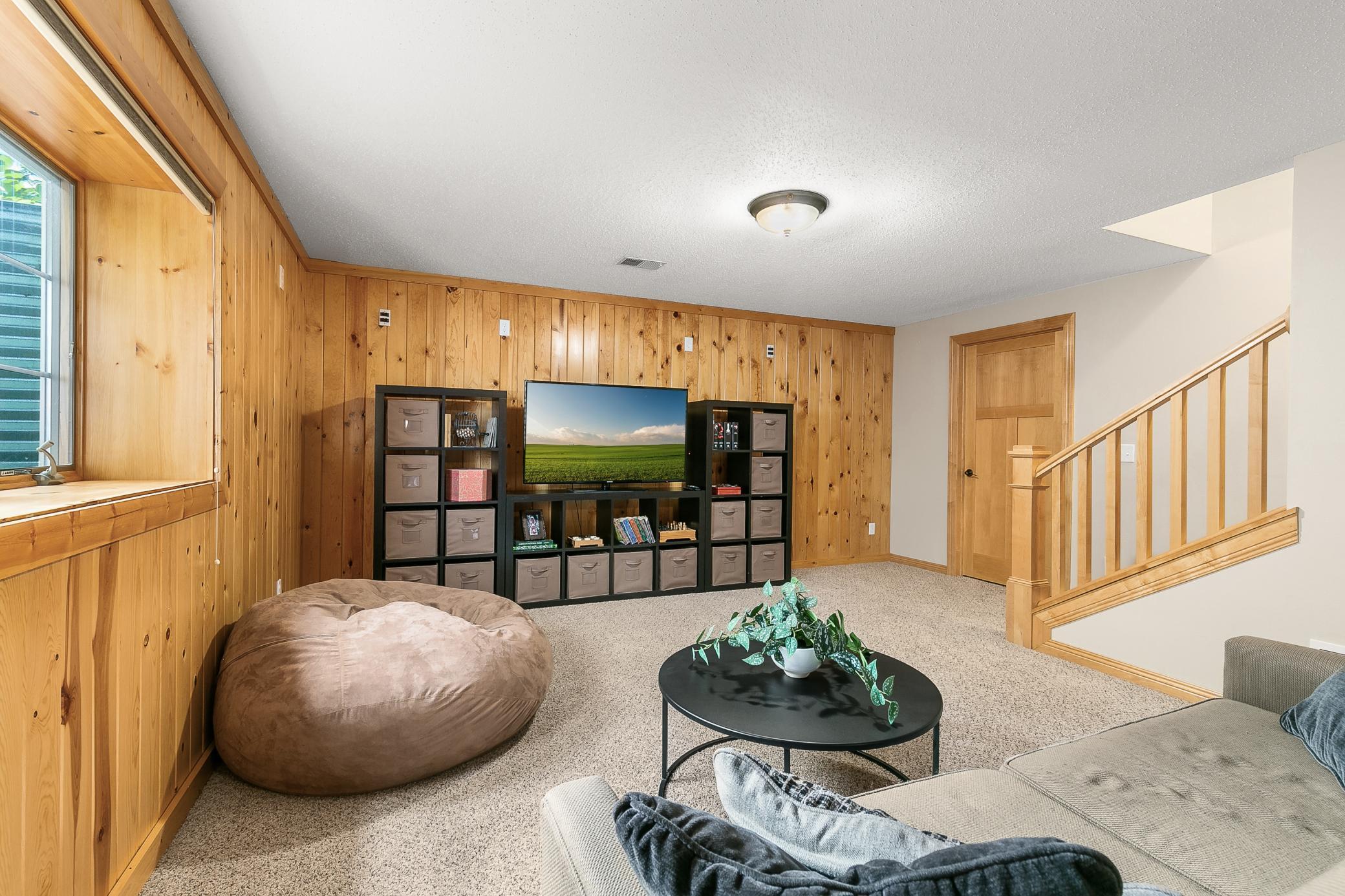 1301 Pondview Lane