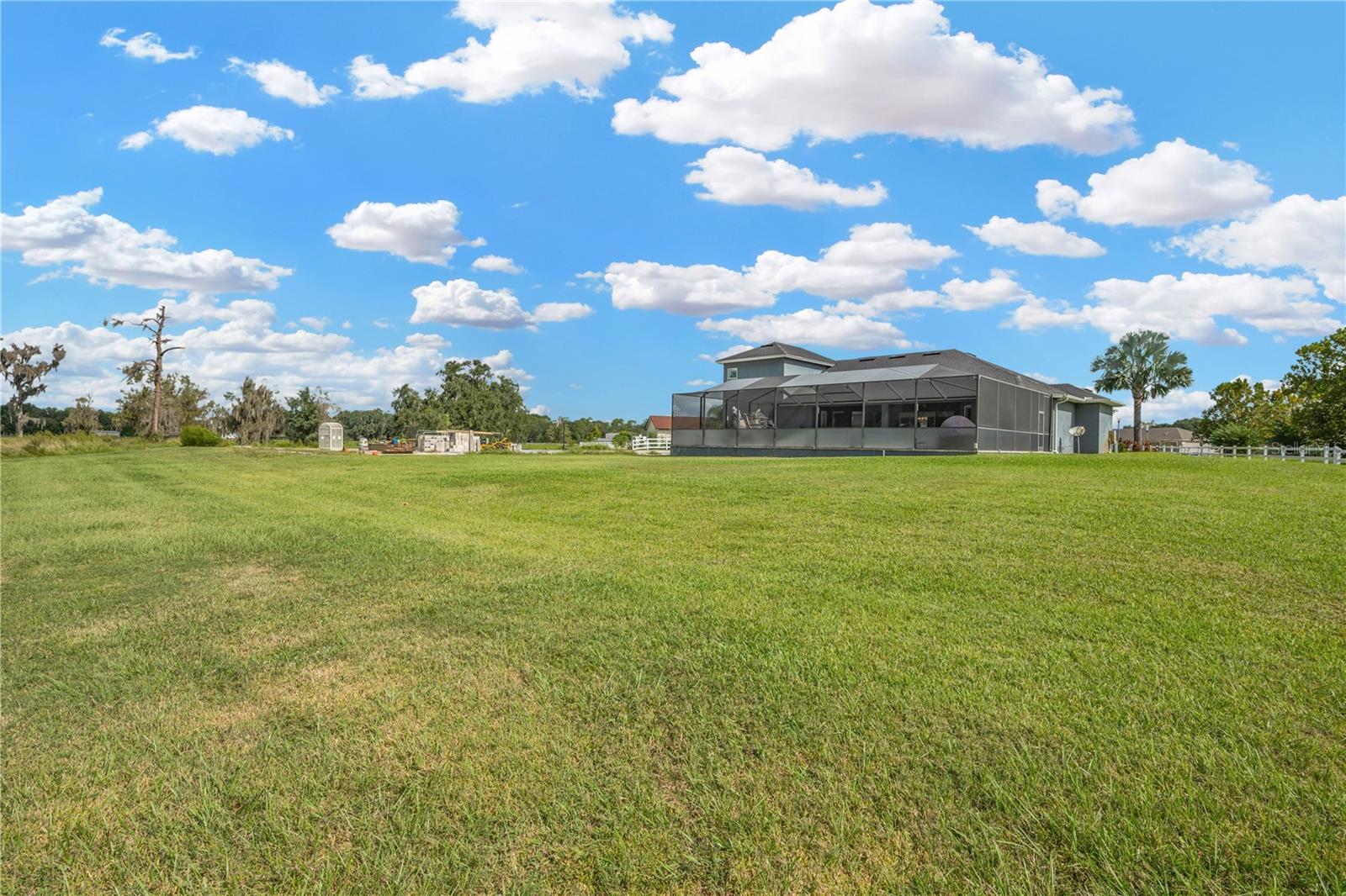 2850 Saddle Ridge Lane