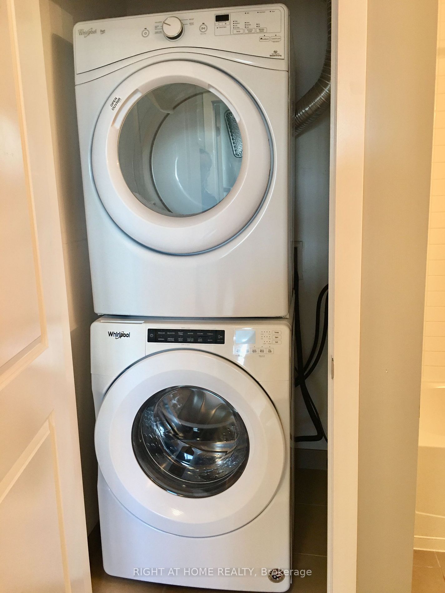 35 Southshore Cres 314