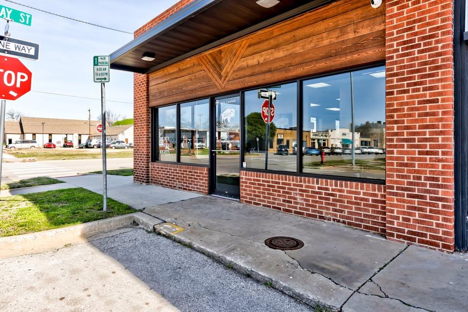 Prime Downtown Norman office/retail space for lease at $2,750/month. Fully renovated 1,500 sq ft building with open layout, high ceilings, natural light, kitchen, storage, and full security system. Excellent visibility, walkability, and foot traffic make this an ideal location for professional office, boutique retail, or creative use.