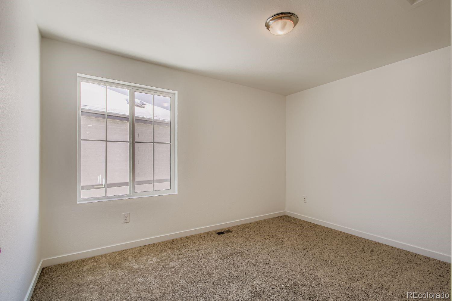 12767 W Geddes Drive