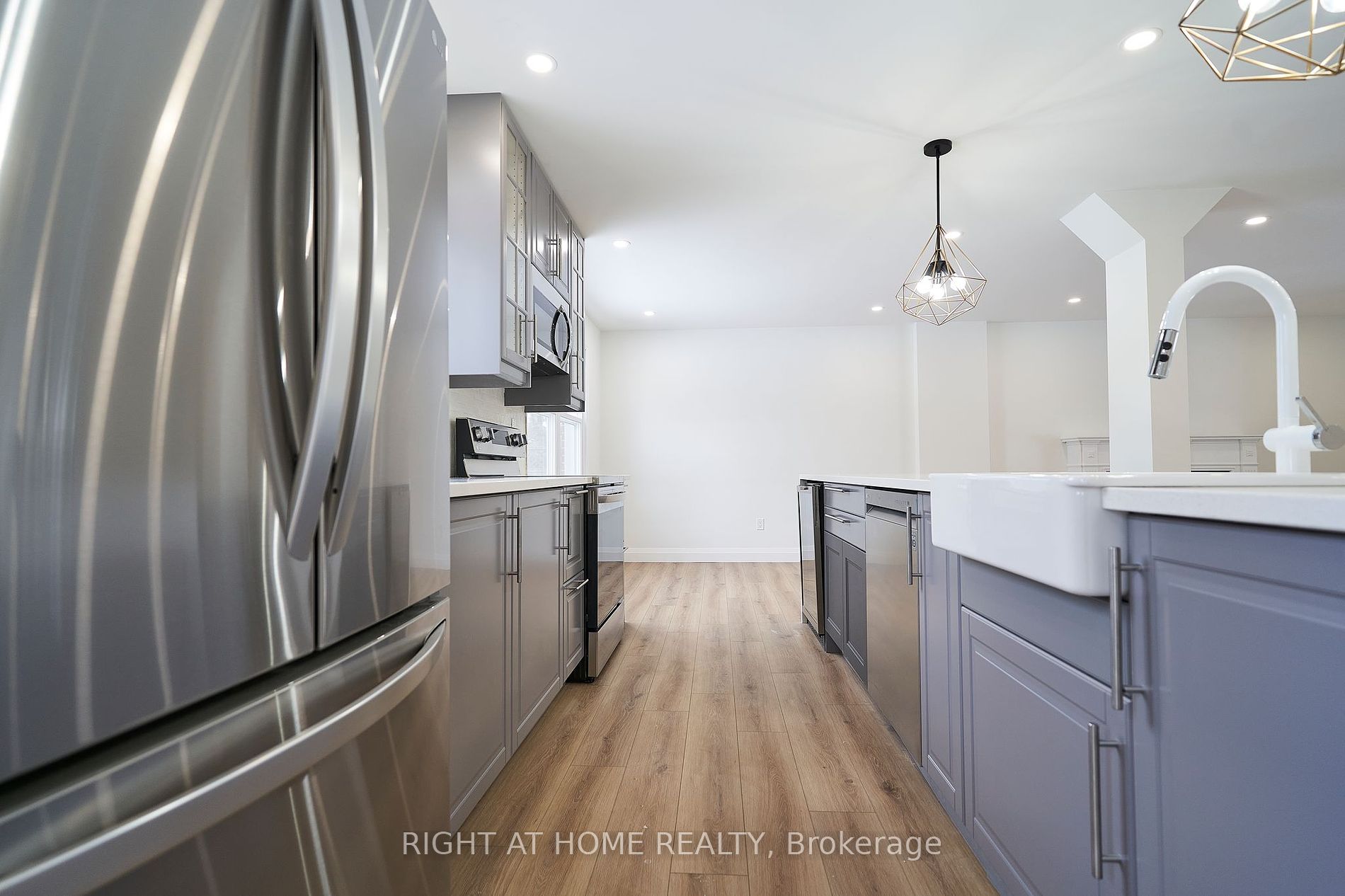 192 Waldoncroft Cres