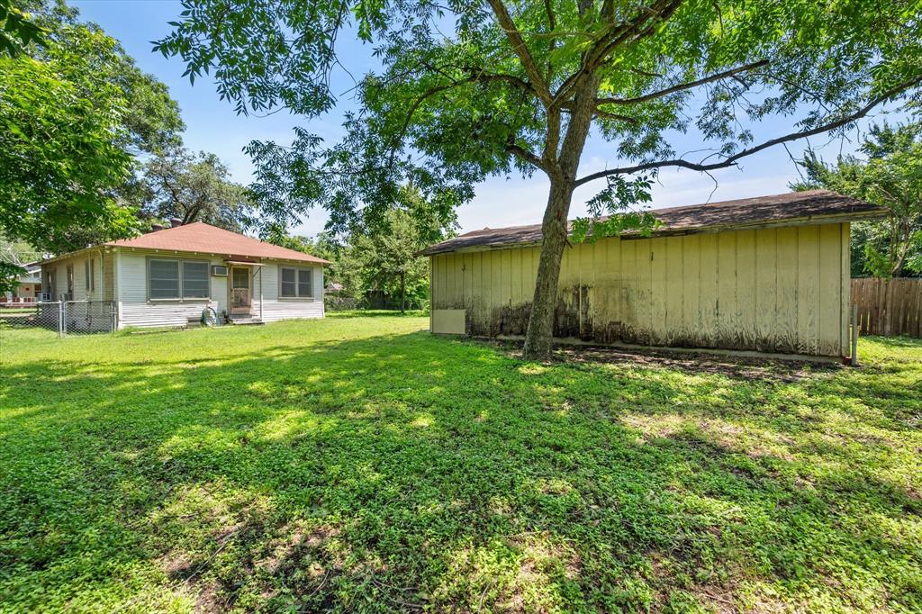 115 Woodland Avenue