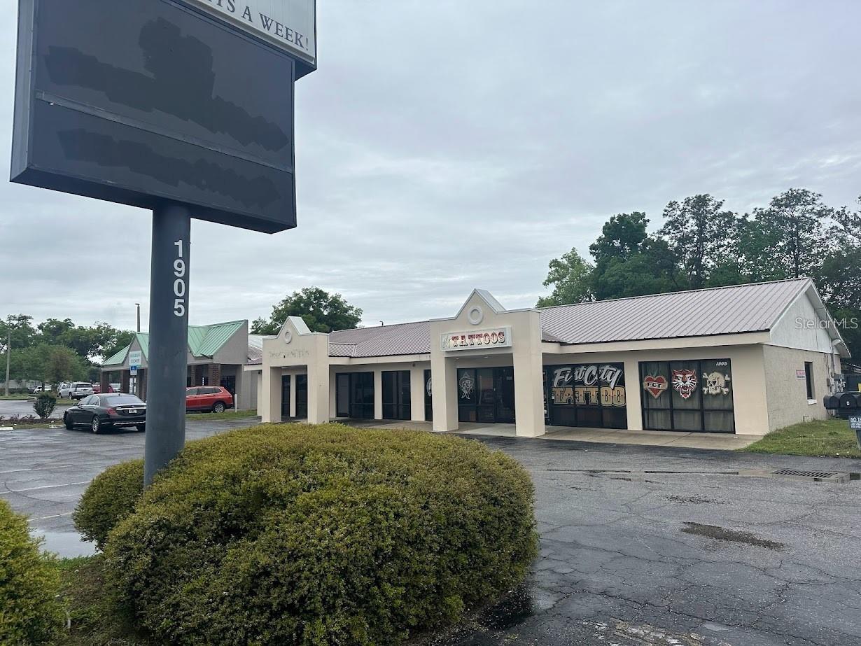 1905 SW College Road 1