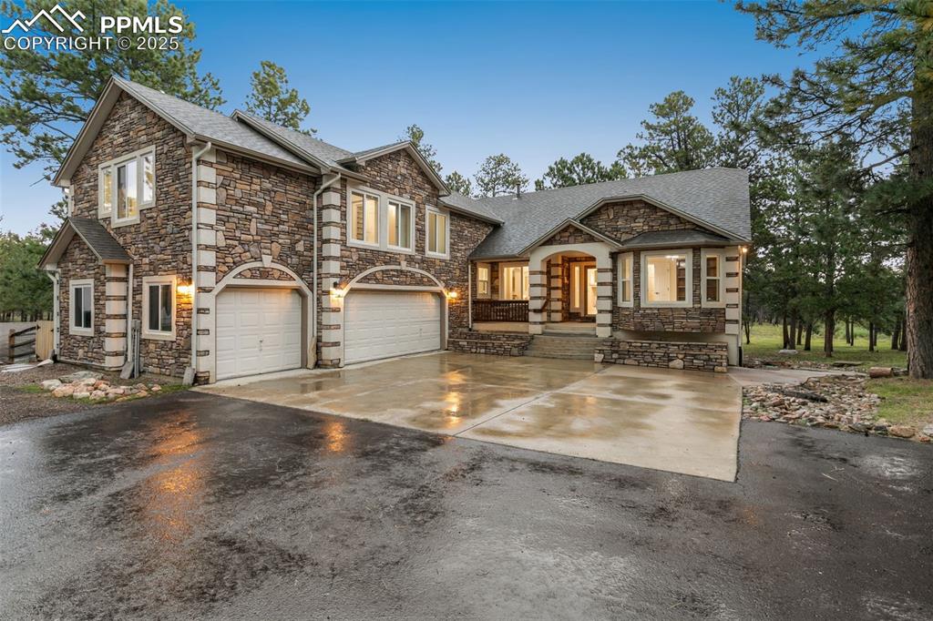 12683 Fulford Court