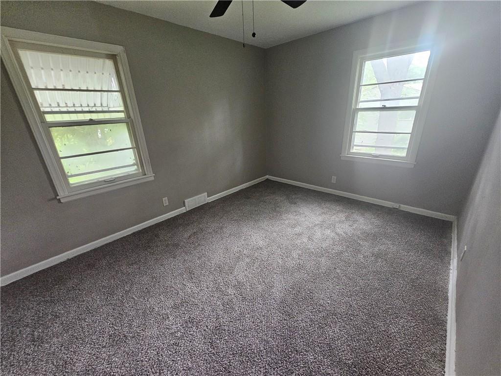 800 - 802 E 75th Terrace