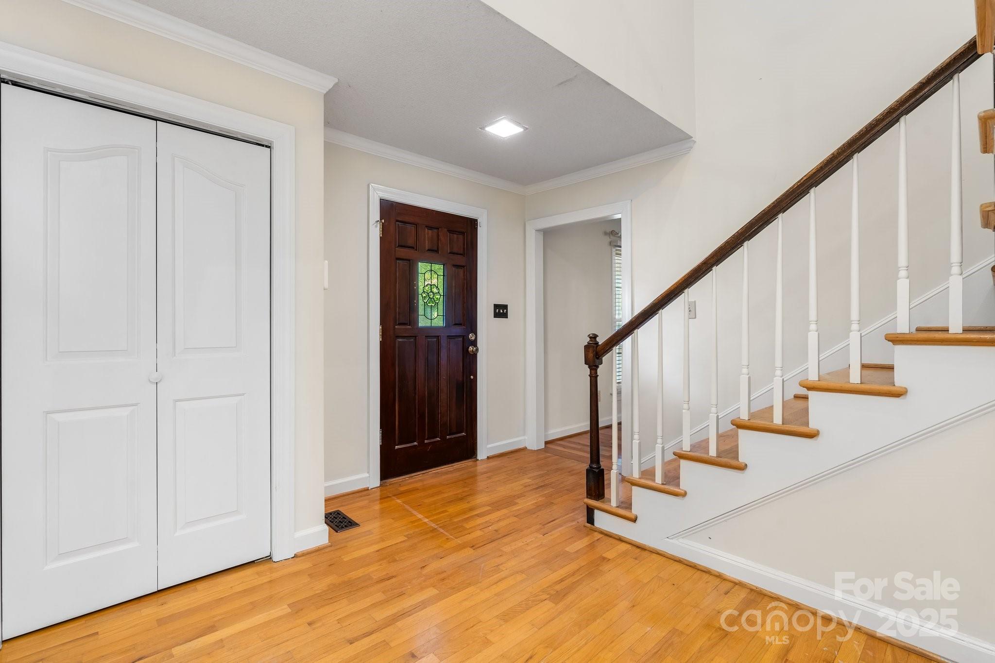1026 Wellington Court