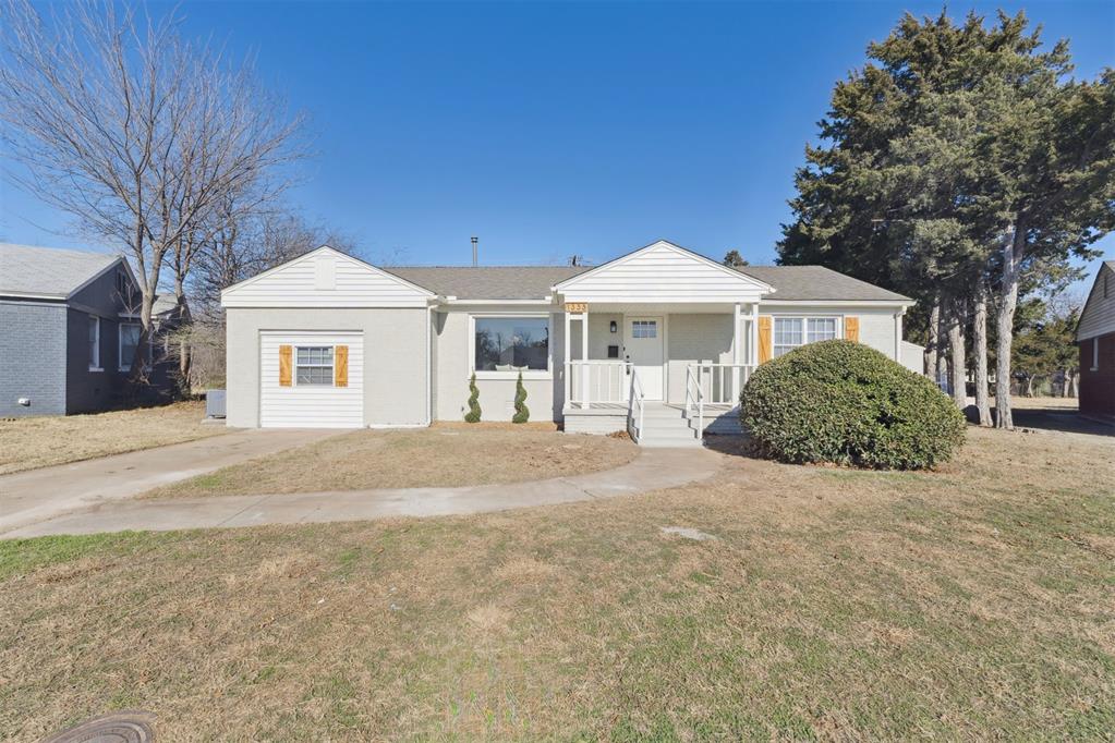 Welcome home to this updated and upgraded turn-key in the convenient location of the Park Estates Addition! Adorable remodel includes, new appliances, refreshed landscaping, all new HVAC system, hot water tank, new roof, new flooring throughout, quartz counter tops, fresh paint inside and out and so much more! All upgrades completed in October and November, 2025. Cozy, large and fenced backyard. WELCOME HOME!