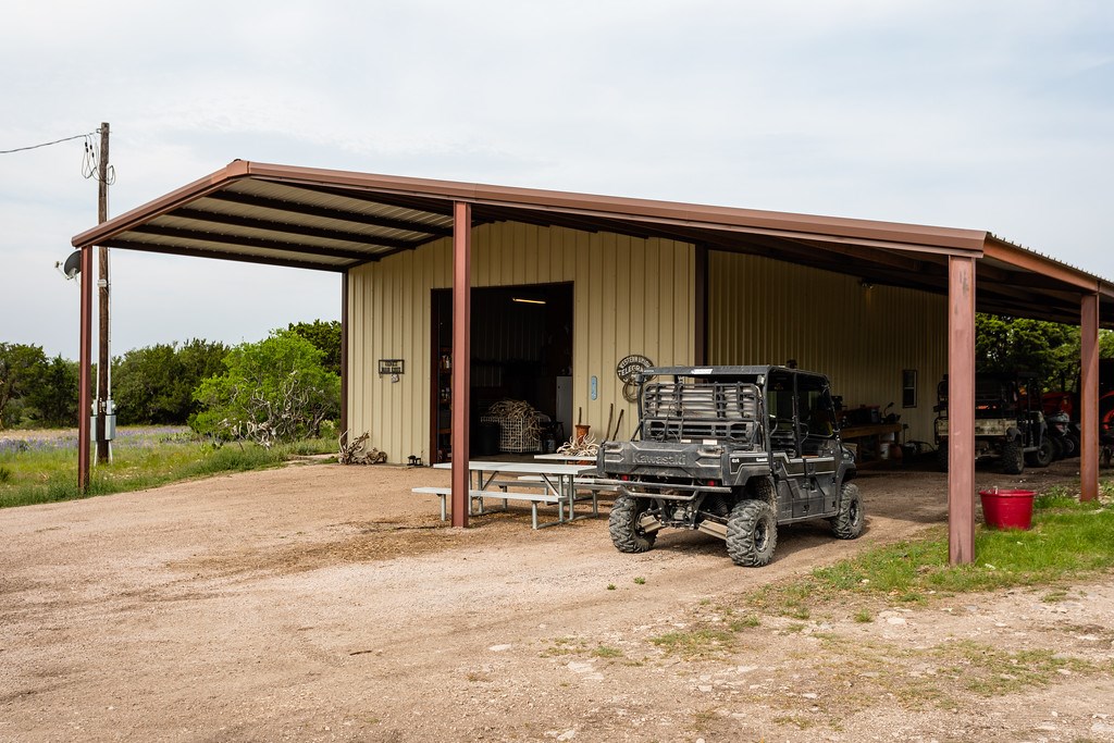 101 NE Big Draw Drive