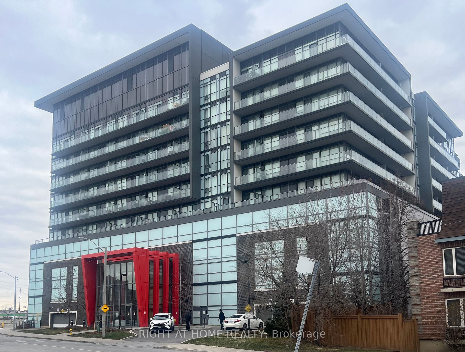15 James Finlay Way 601