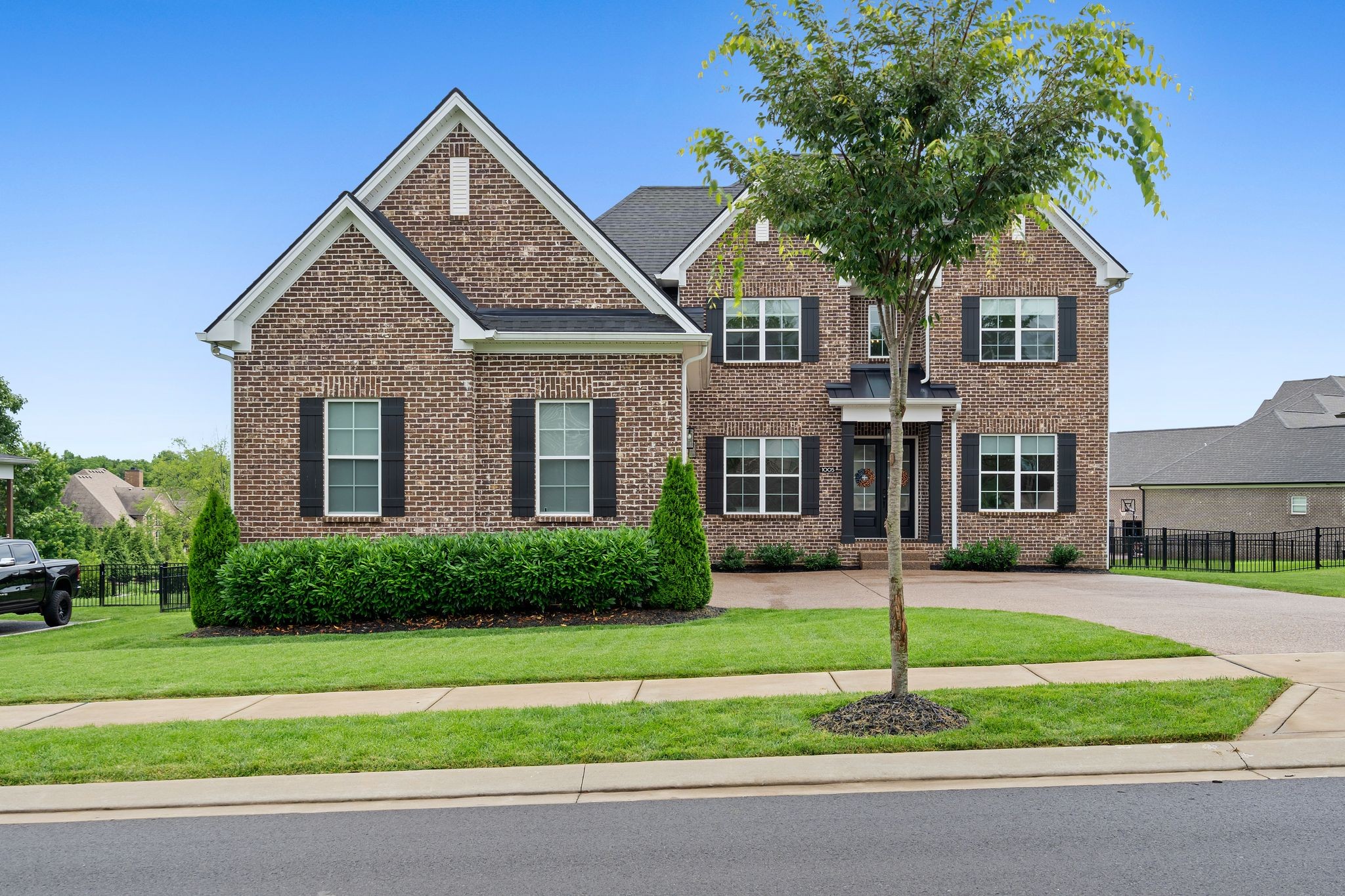 1005 Keeneland Dr