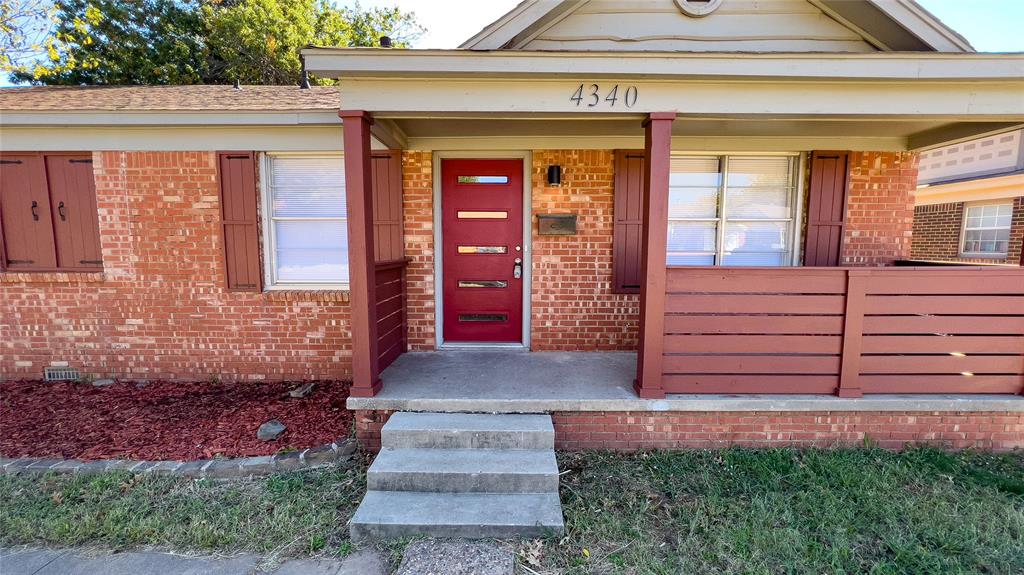 Welcome to this beautifully updated 3-bed, 1-bath home in a prime central OKC location—just minutes from the Paseo Arts District, Midtown, and Downtown. Thoughtfully remodeled throughout, this home blends modern finishes with timeless charm, offering a truly move-in-ready experience.Step inside to find elegant wood-look tile flooring, fresh paint, and a bright, open layout. The fully renovated kitchen features new cabinetry, granite countertops, and stainless-steel appliances, creating a stylish and functional space for cooking and entertaining. The bathroom has been upgraded with a subway-tile shower surround, new vanity, and granite countertops, giving it a clean, contemporary feel.Outside, enjoy a spacious fenced backyard, perfect for pets or outdoor gatherings. A covered carport extends to the detached garage, providing excellent parking and storage options. Additional storage is available in the backyard outbuilding.With its modern updates, convenient location, and inviting layout, this home offers the perfect blend of comfort and accessibility. Homes in this area move quickly—don’t miss your chance to make this one yours!Flexible Options AvailableLease: $1,500/month (12-month minimum)Rent-to-Own: Available with 20% down and approved applicationAsk how you could receive 1% of your loan amount back in lender credits, which may be applied toward a rate buy-down, appraisal fees, or additional closing costs.Ready to See It?Homes in this location and price point move quickly.Schedule your tour with the listing agent today.