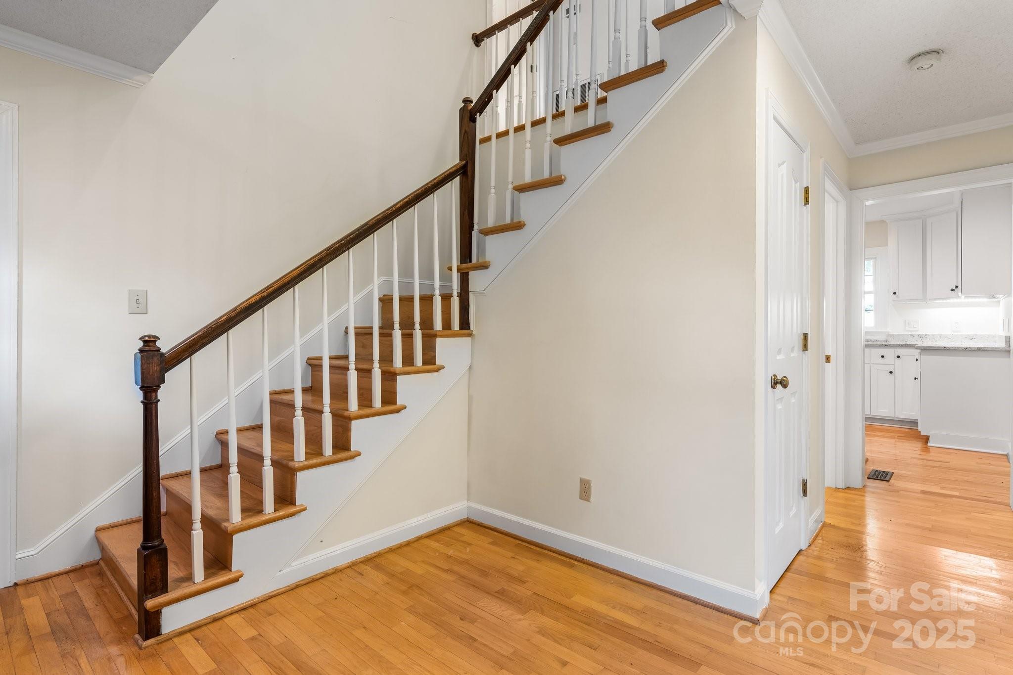 1026 Wellington Court