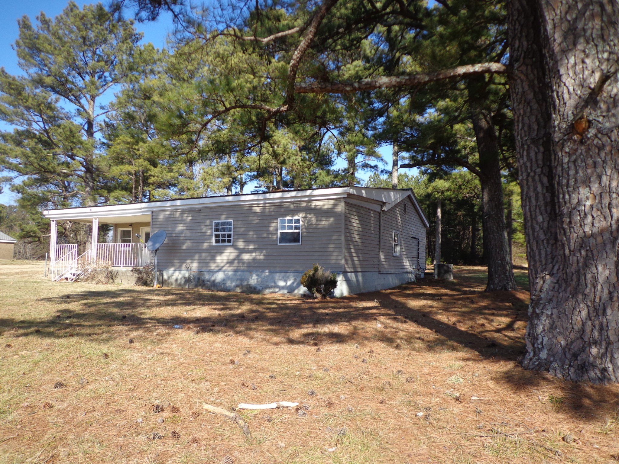 4870 Highway 70 W