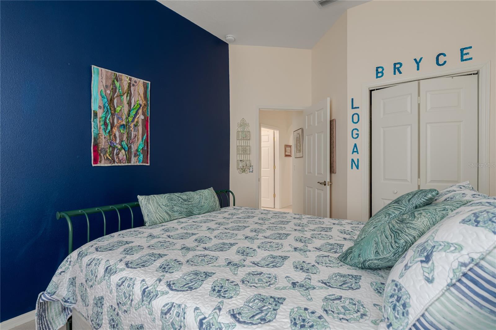 6101 Laurel Creek Trail