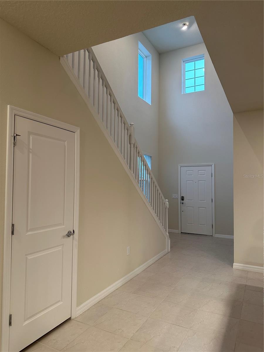 3273 Lilac Way
