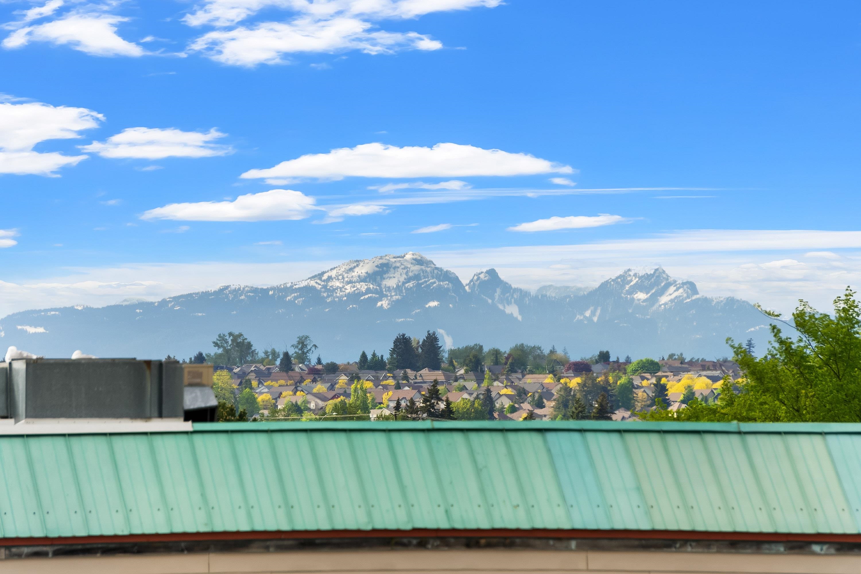 20686 Eastleigh Crescent 414