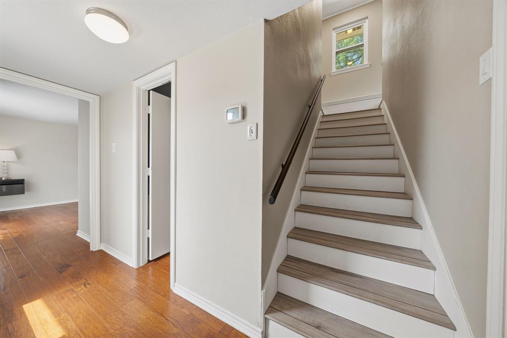 416 Forest Grove Drive