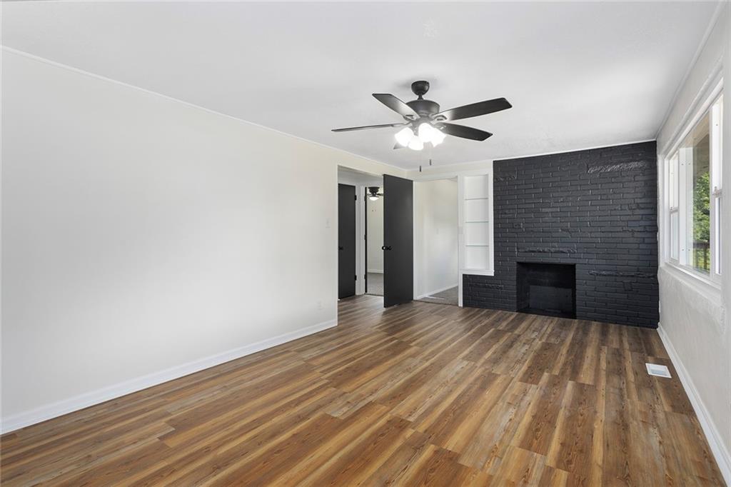 3705 N Walrond Avenue