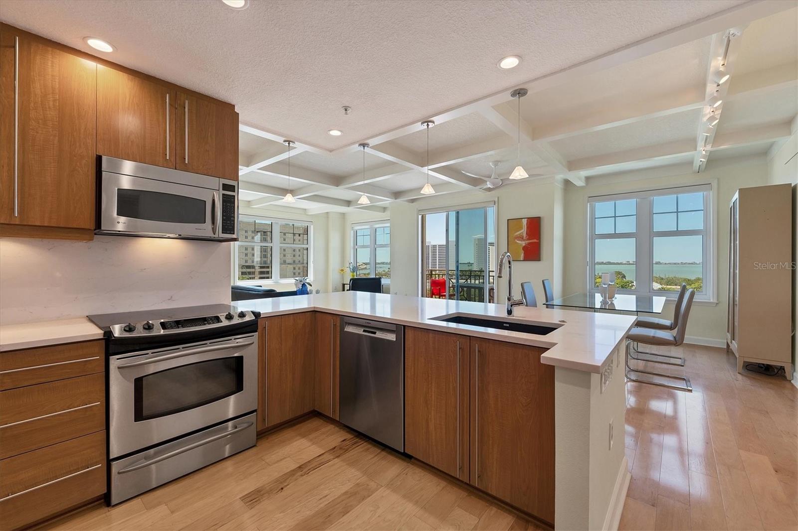 750 N Tamiami Trail 719