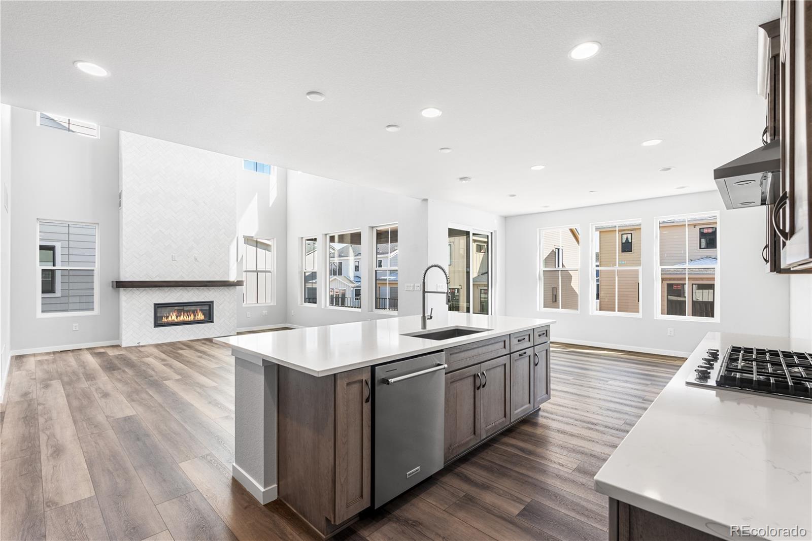 8858 Moonshimmer Trail