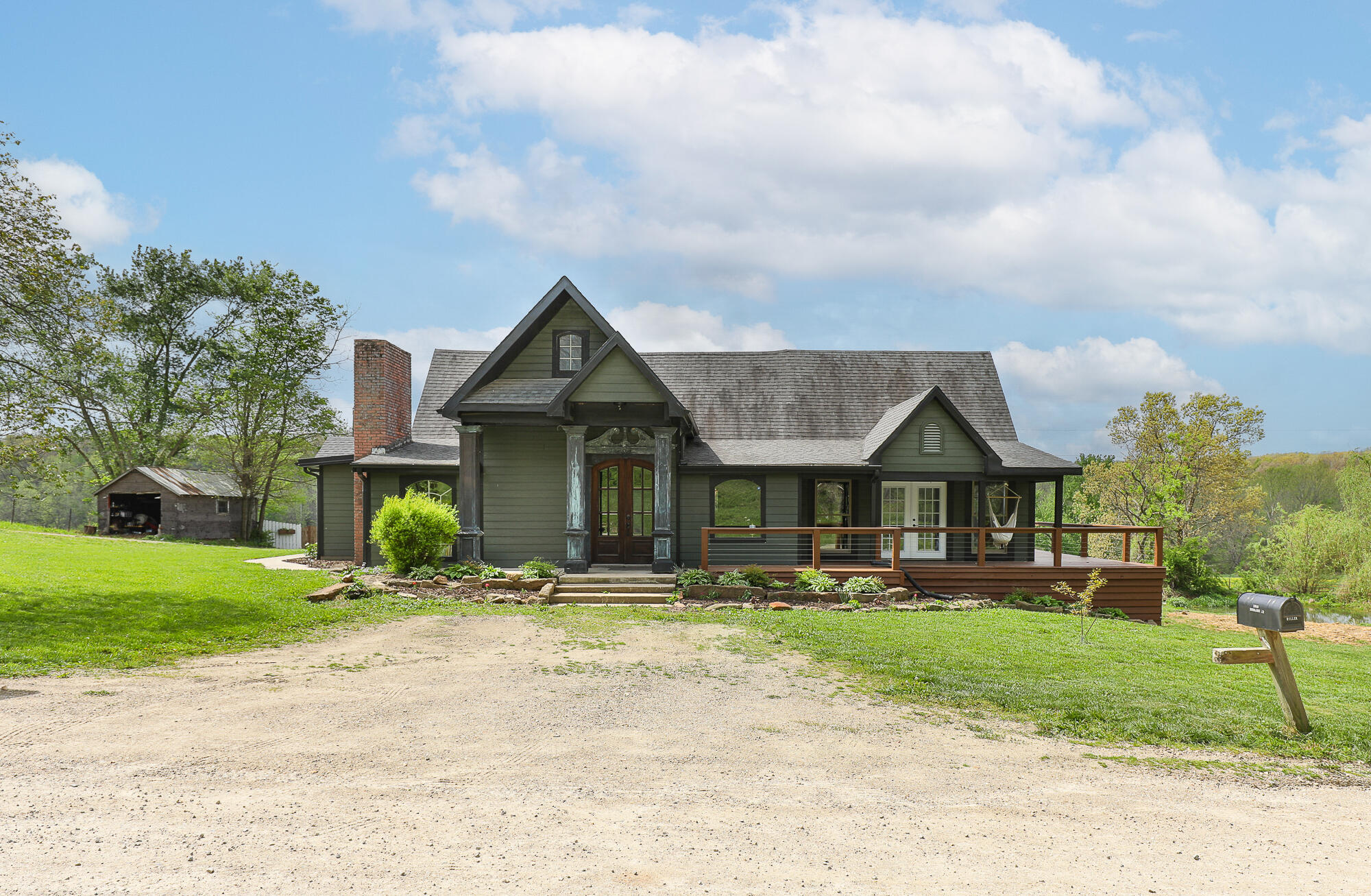 1910 Normandy Road