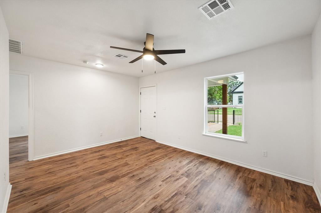1111 N 11th Street