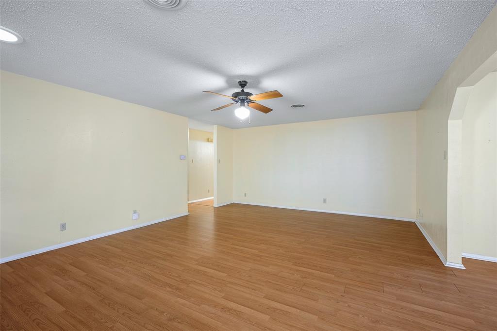 254 Cayuga Trail