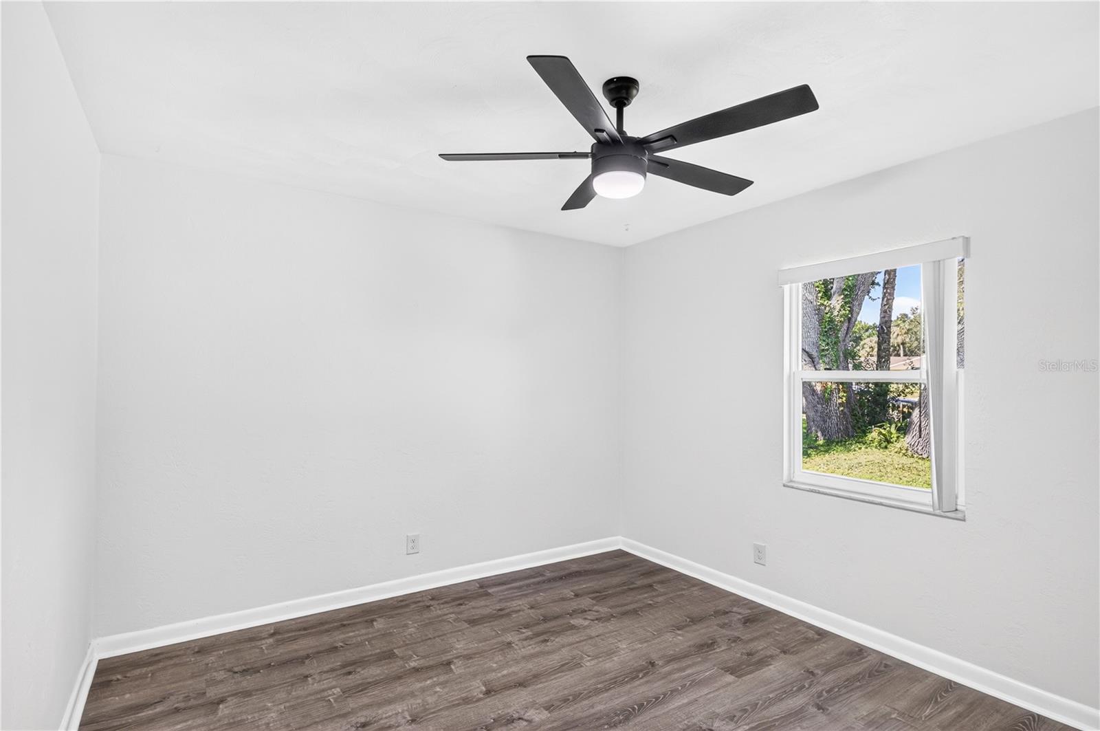 Property View 34
