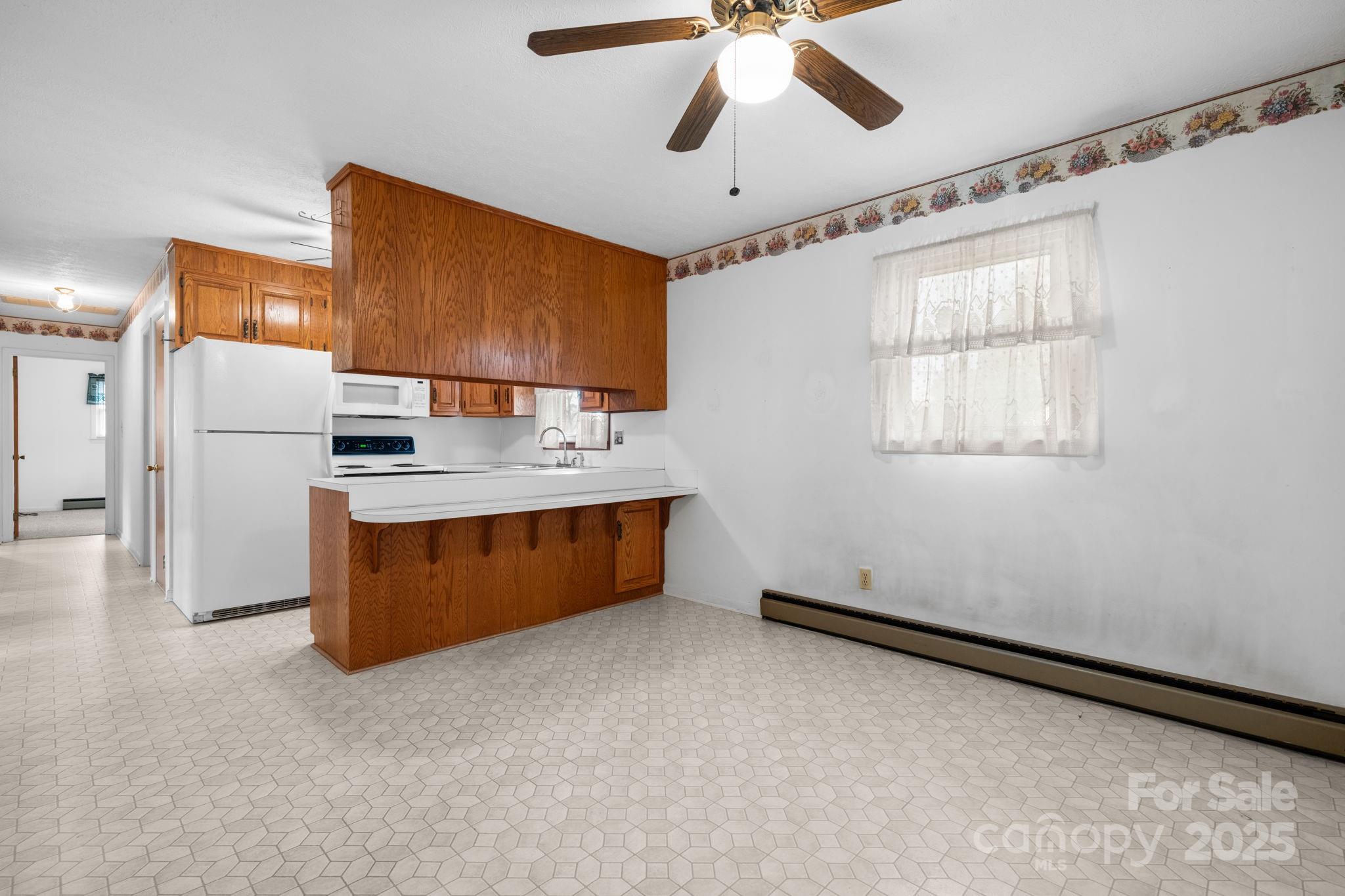 902 Greenwood Place