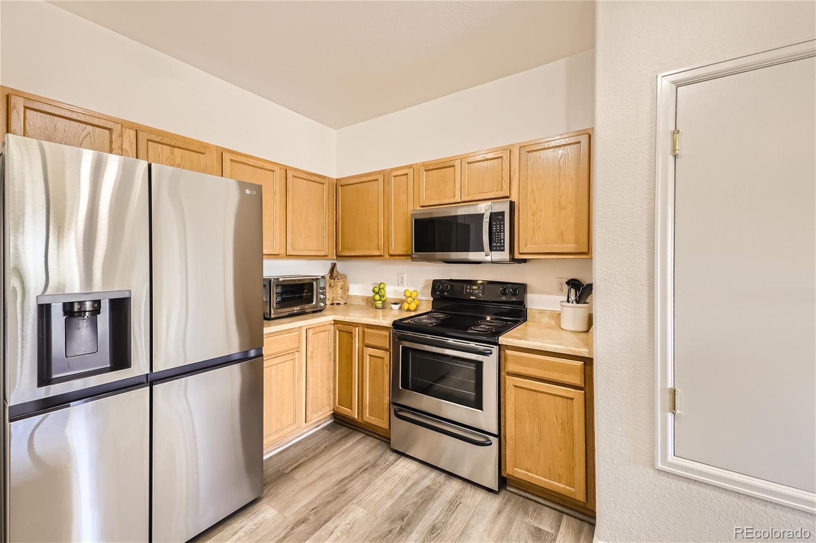 14700 E 104th Avenue 3106