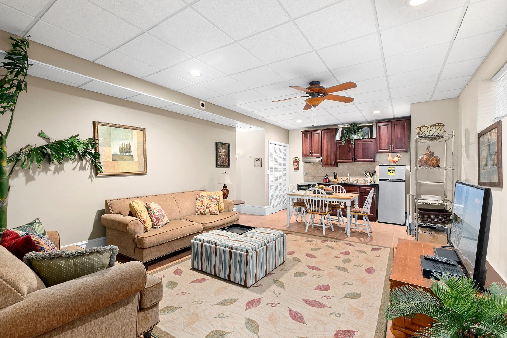 6 Scotch Mist Lane