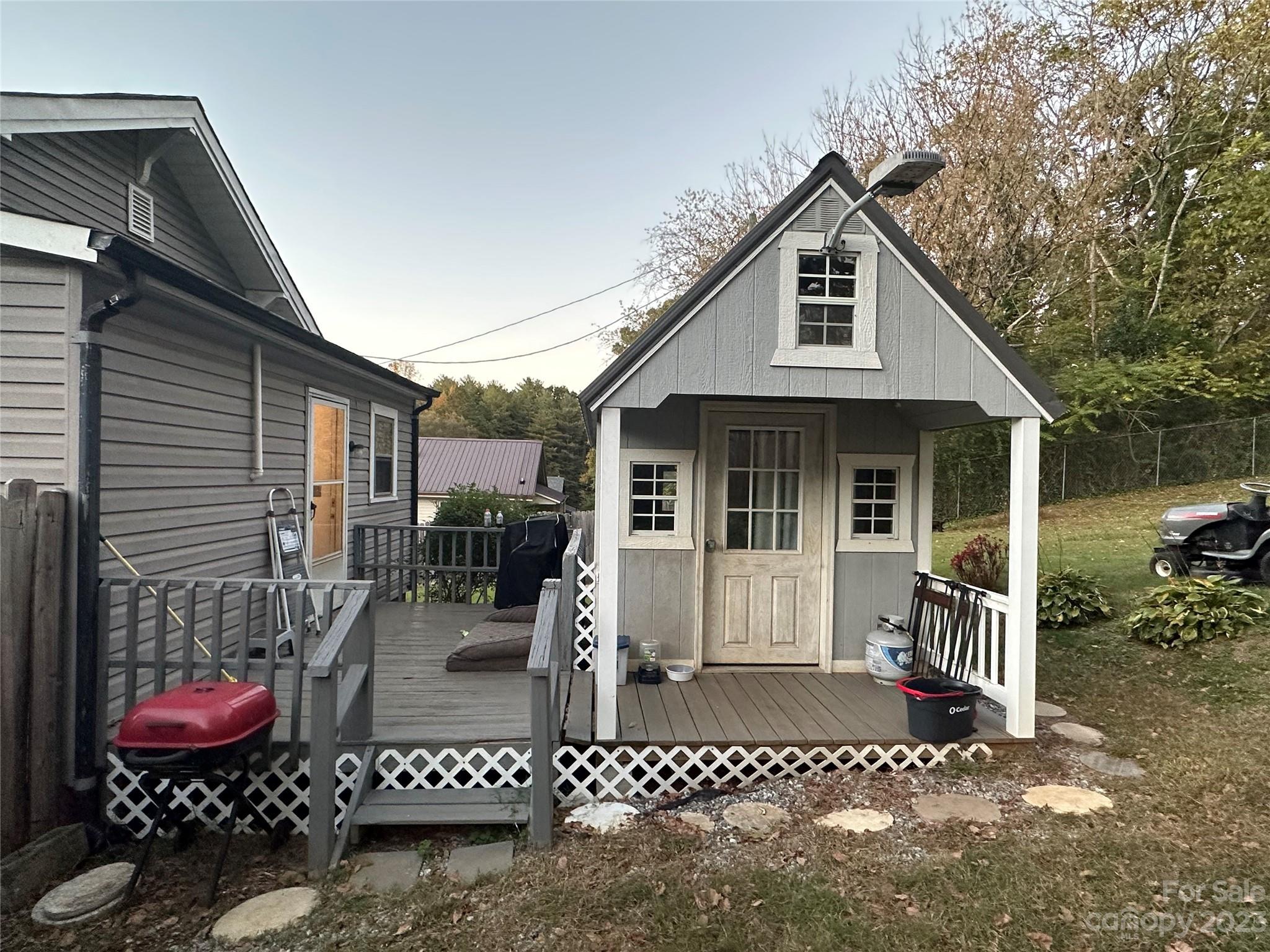 65 Dudley Avenue
