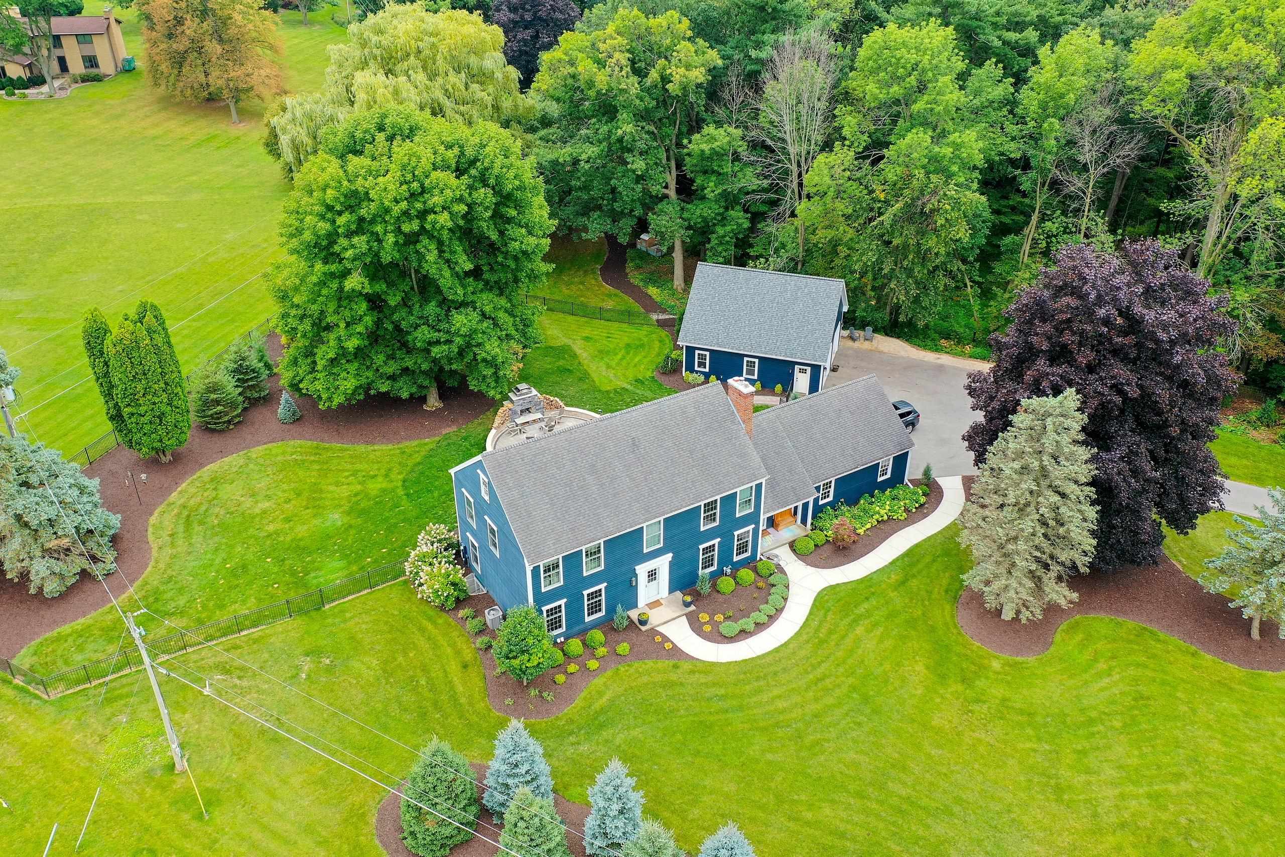 4191 OAK RIDGE Circle