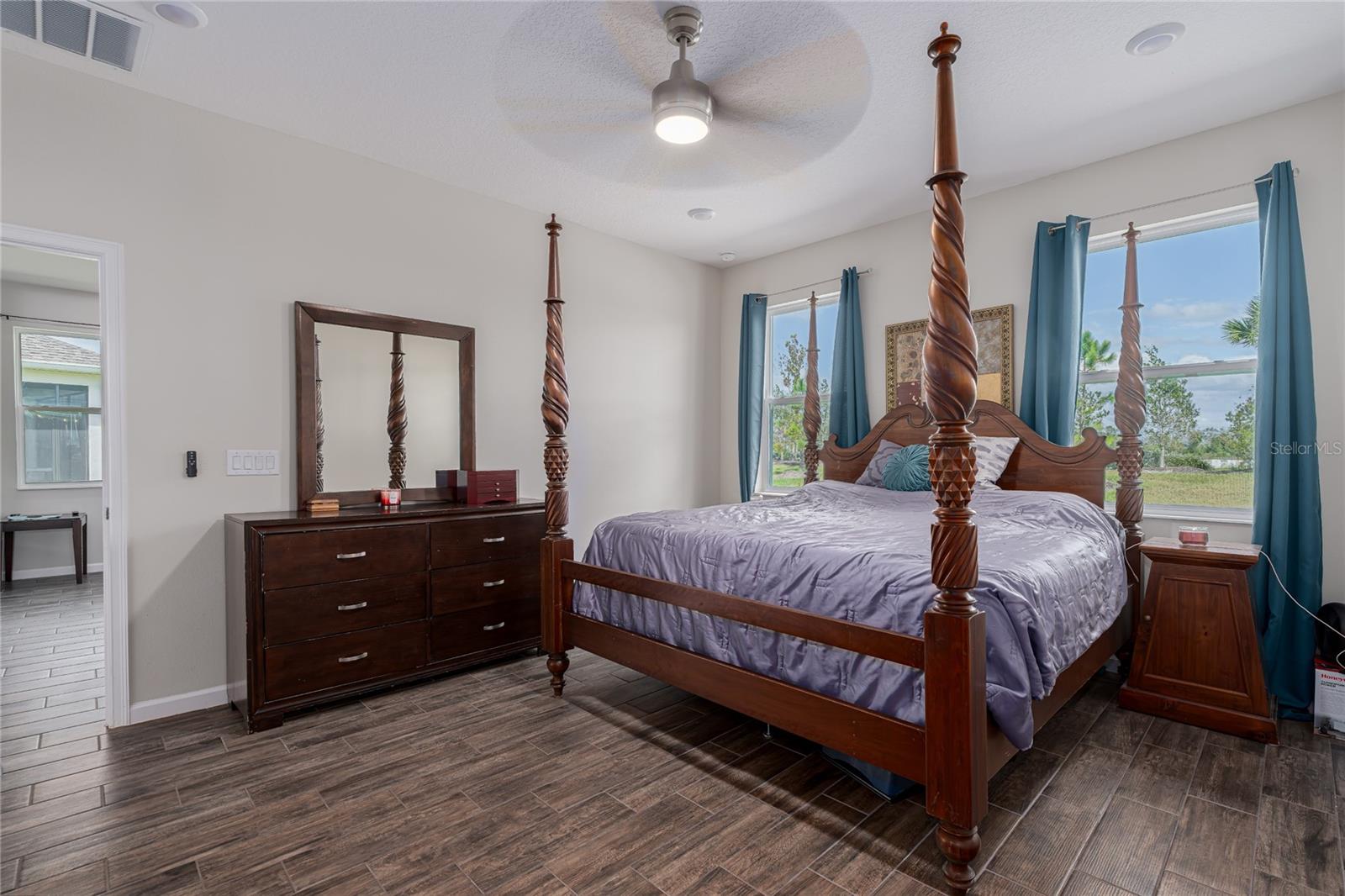 11692 Little River Way