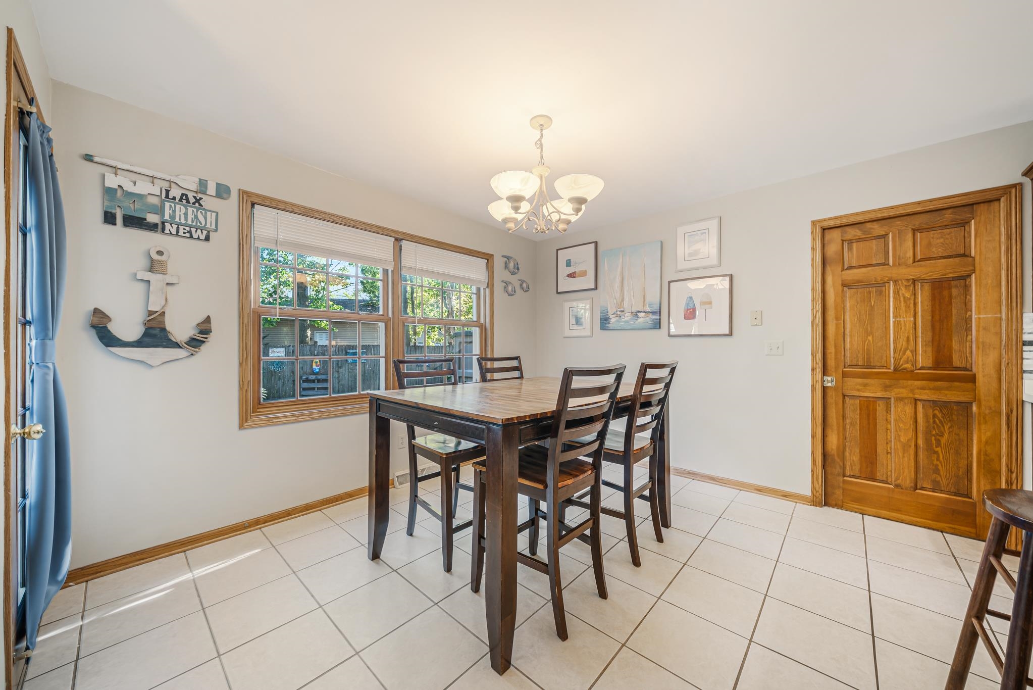 1564 Villa Park Drive