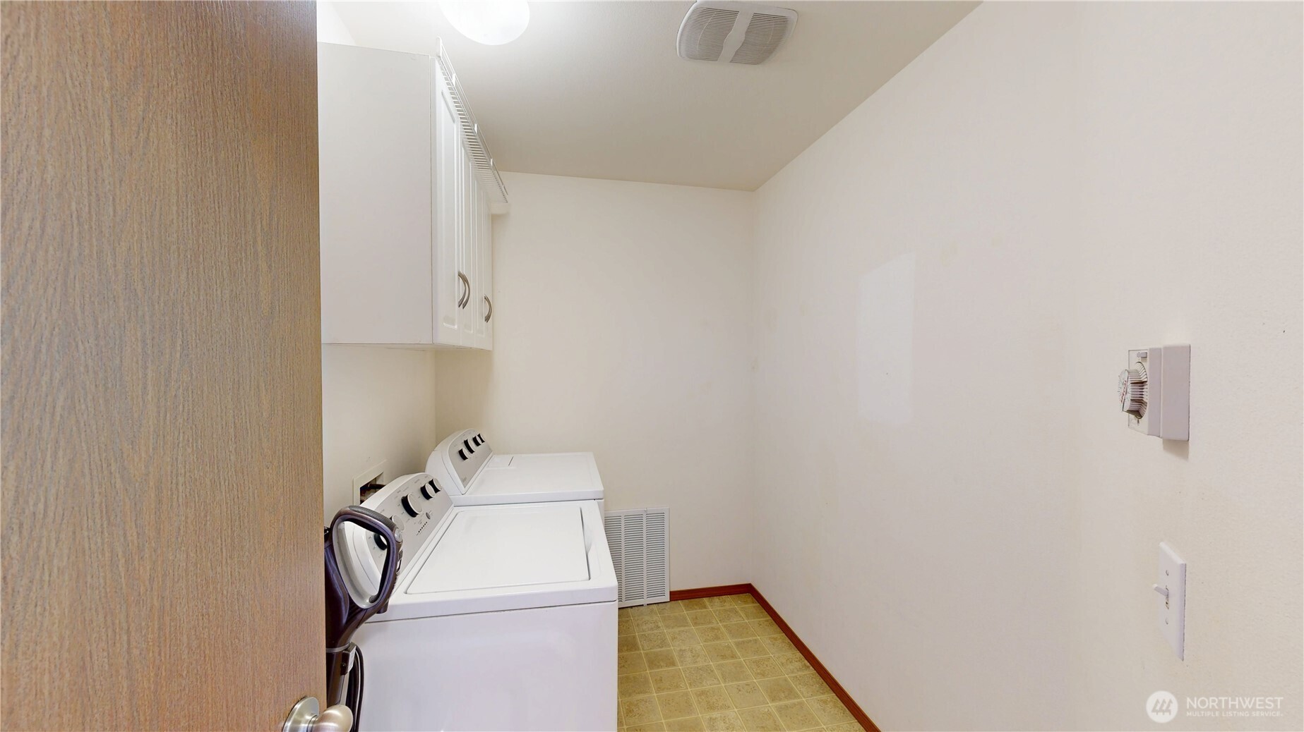 28843 213th Court SE