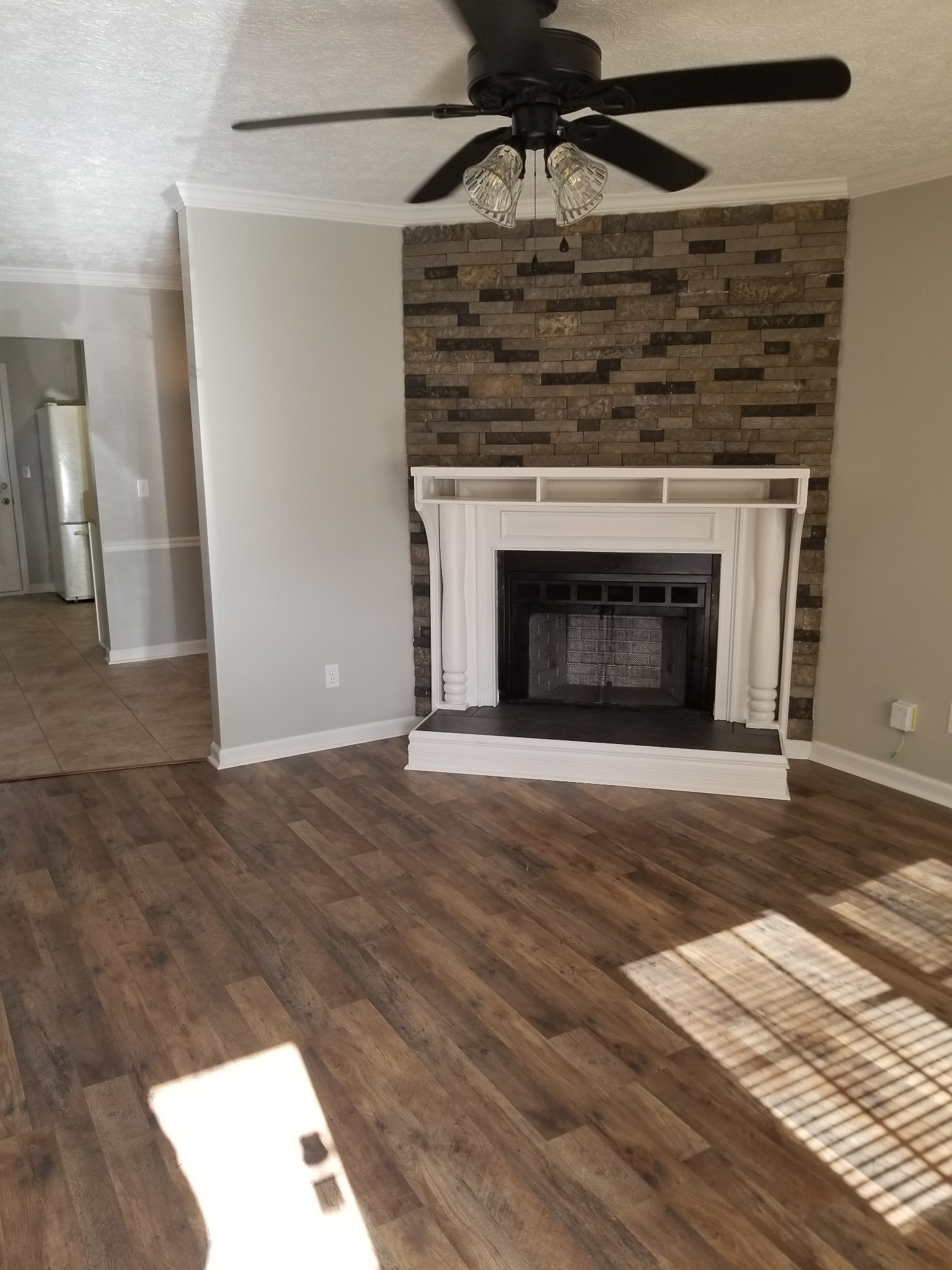 430 Walton Ferry Rd 200