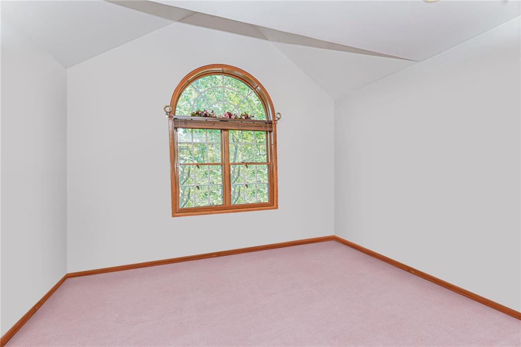 74 Longfellow Avenue