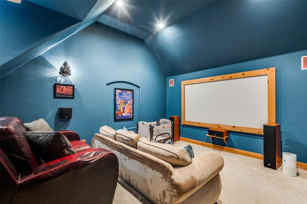 2403 Amberleaf Court