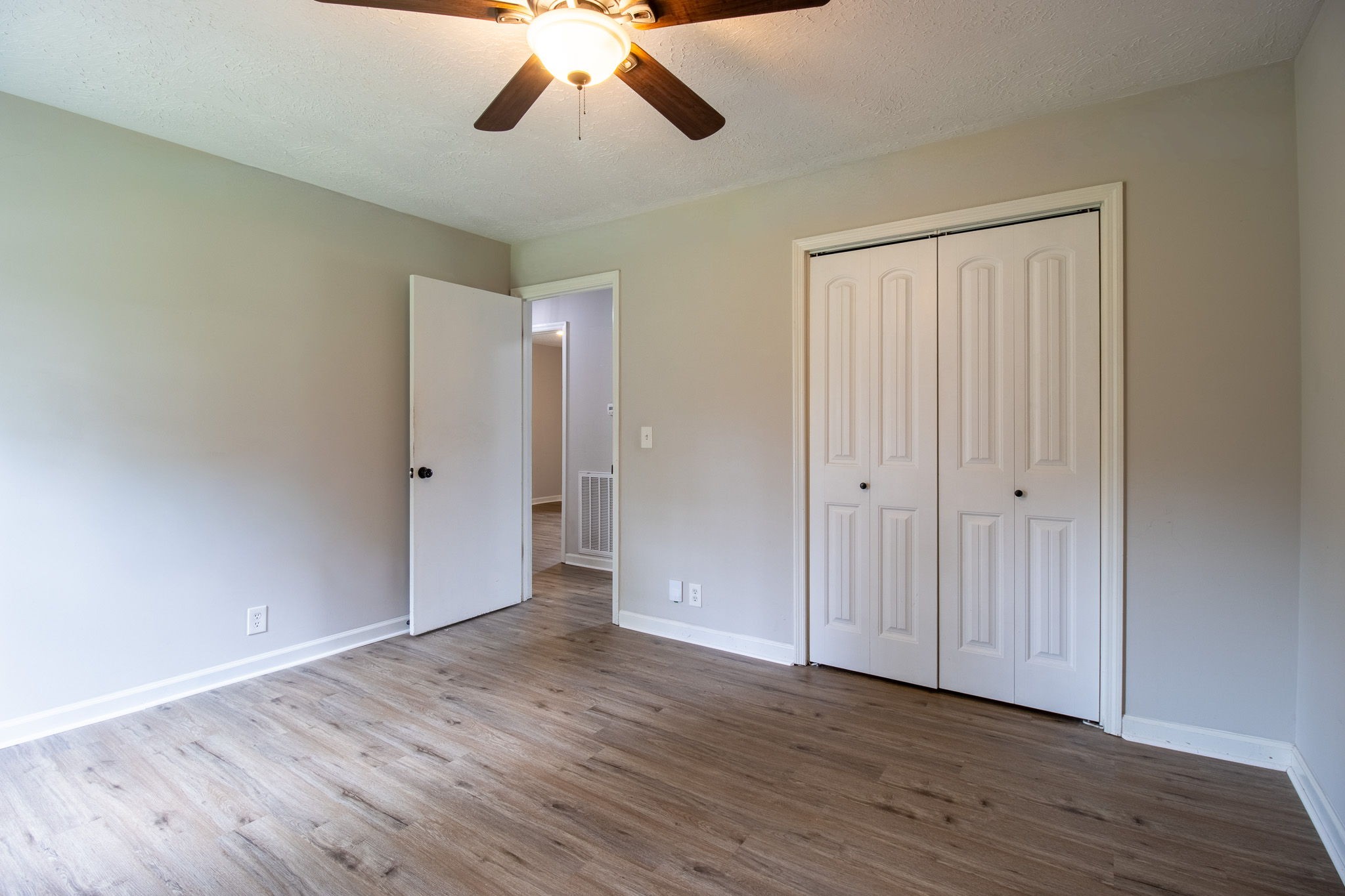 409 Sunnybrook Dr