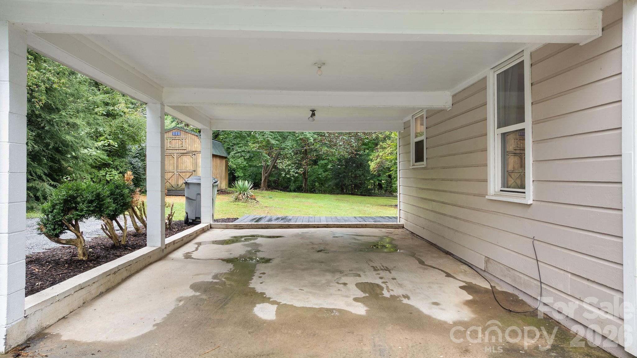 403 Shasta Lane SW