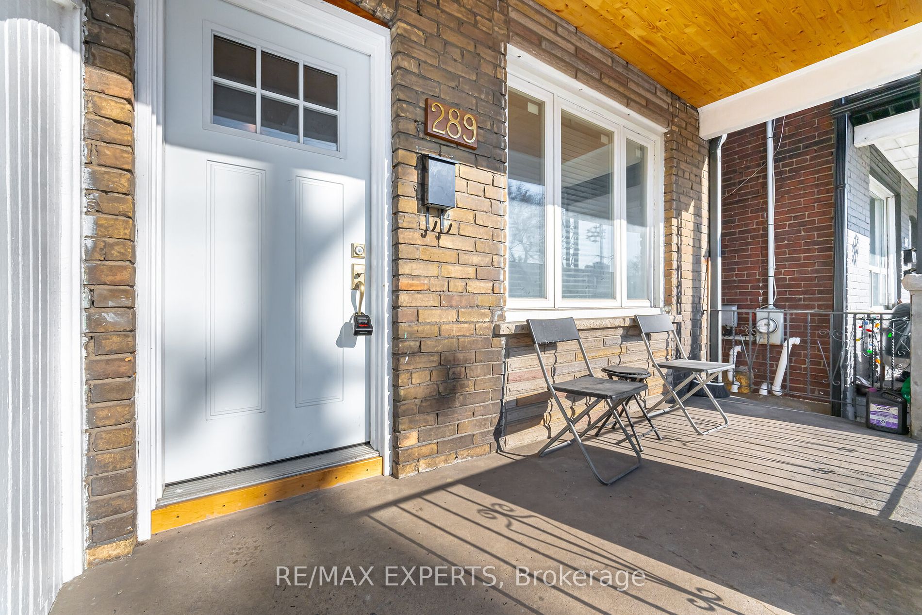 289 Old Weston Rd