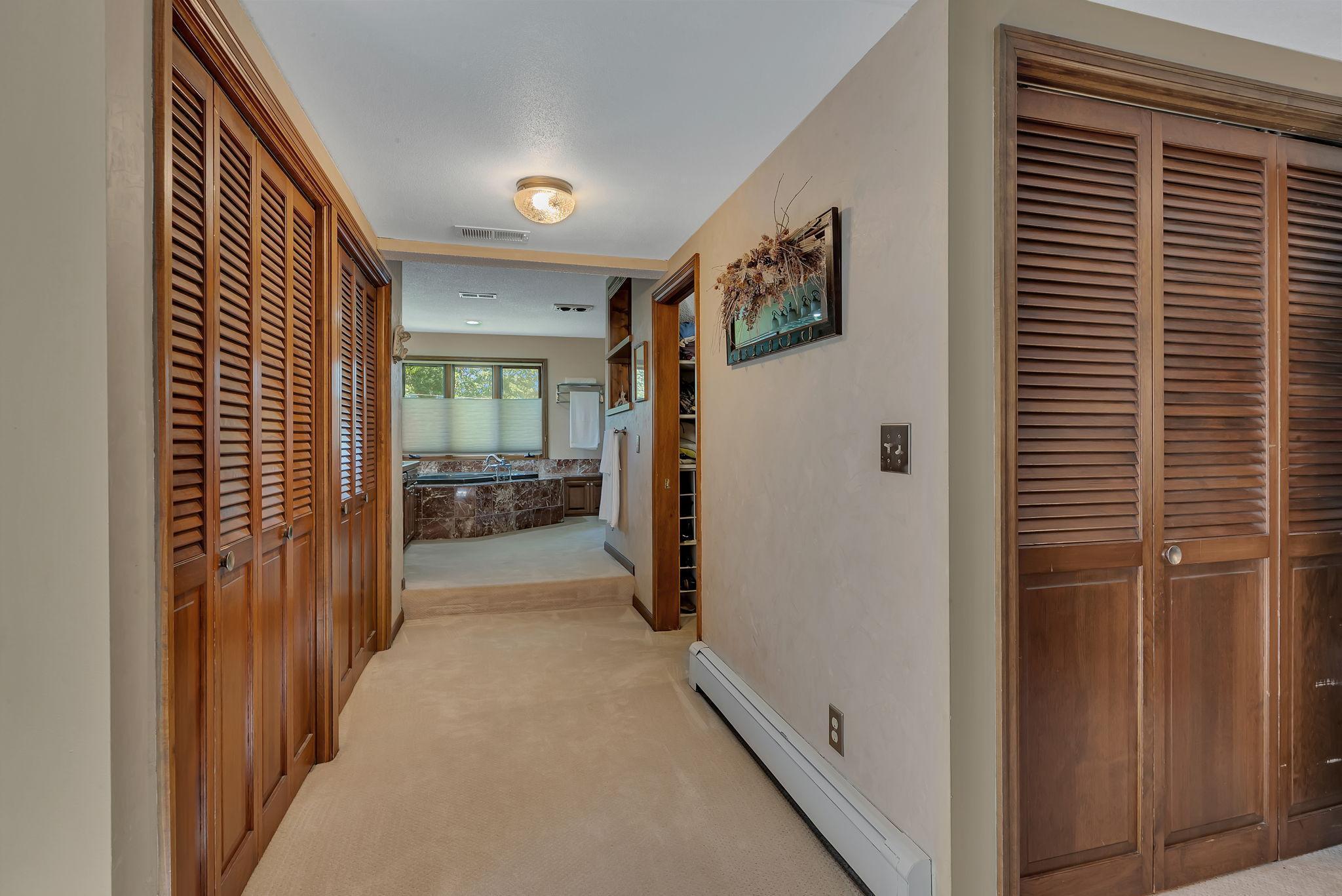 2021 Hillcrest Drive