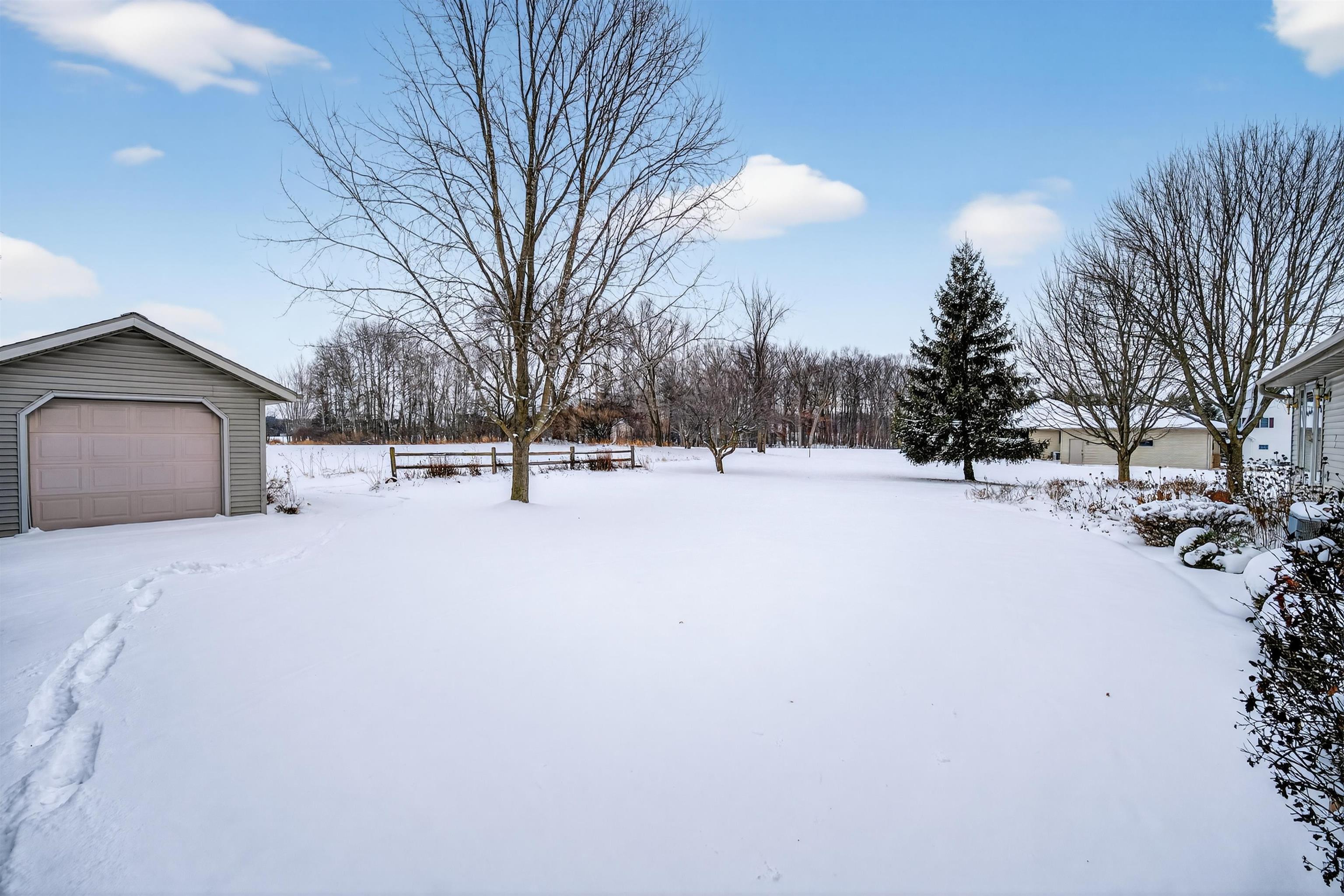 885 Driftwood Drive