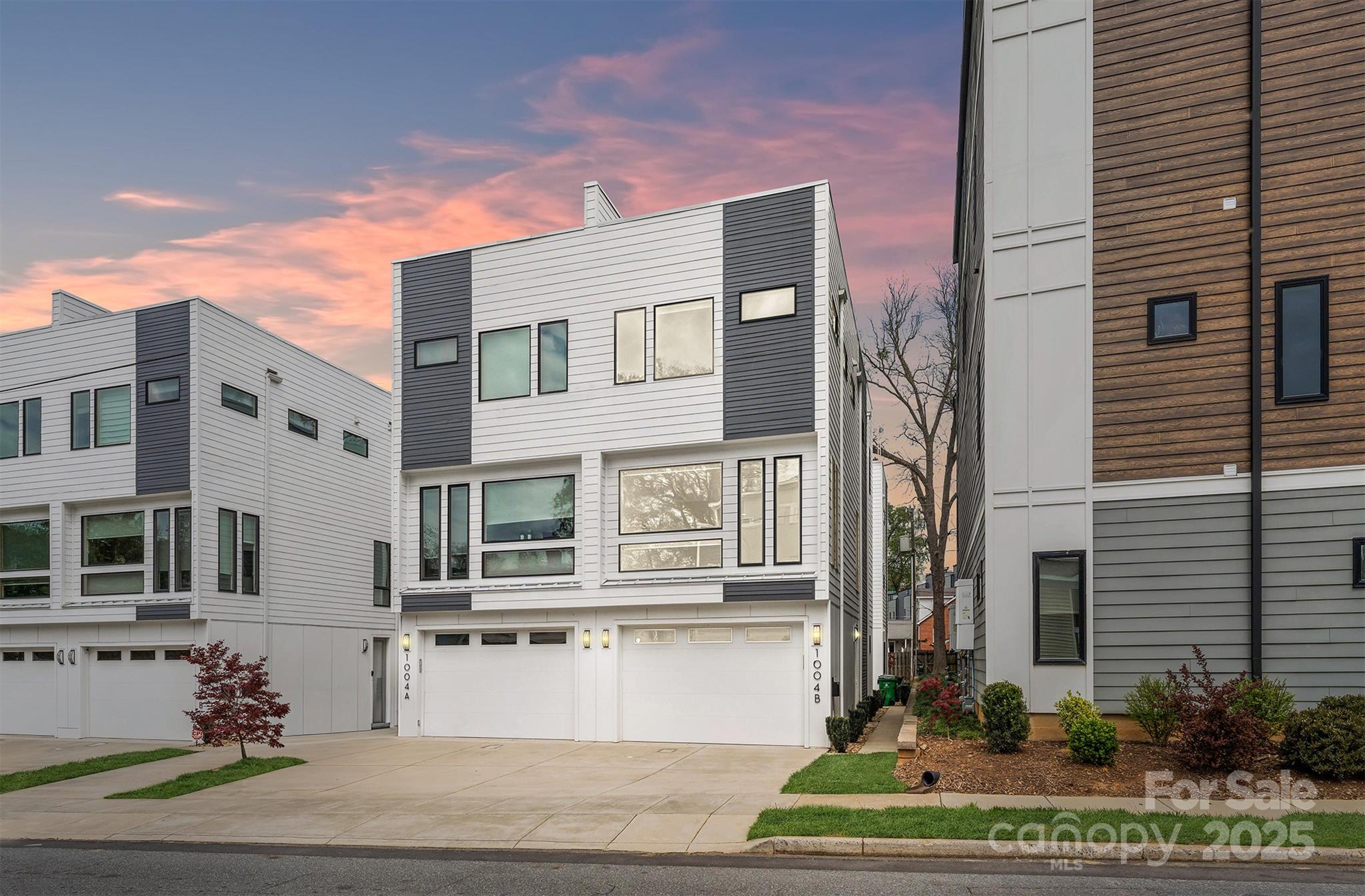 1004. Greenleaf Avenue B