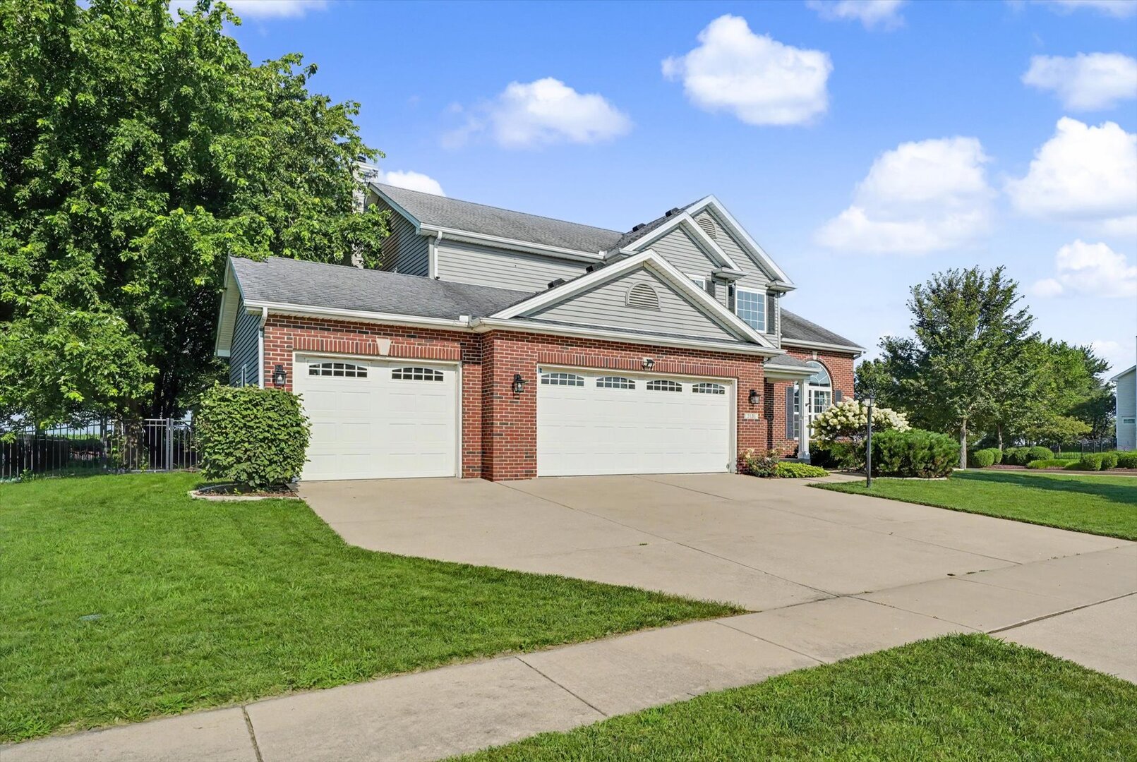 2101 Talans Drive