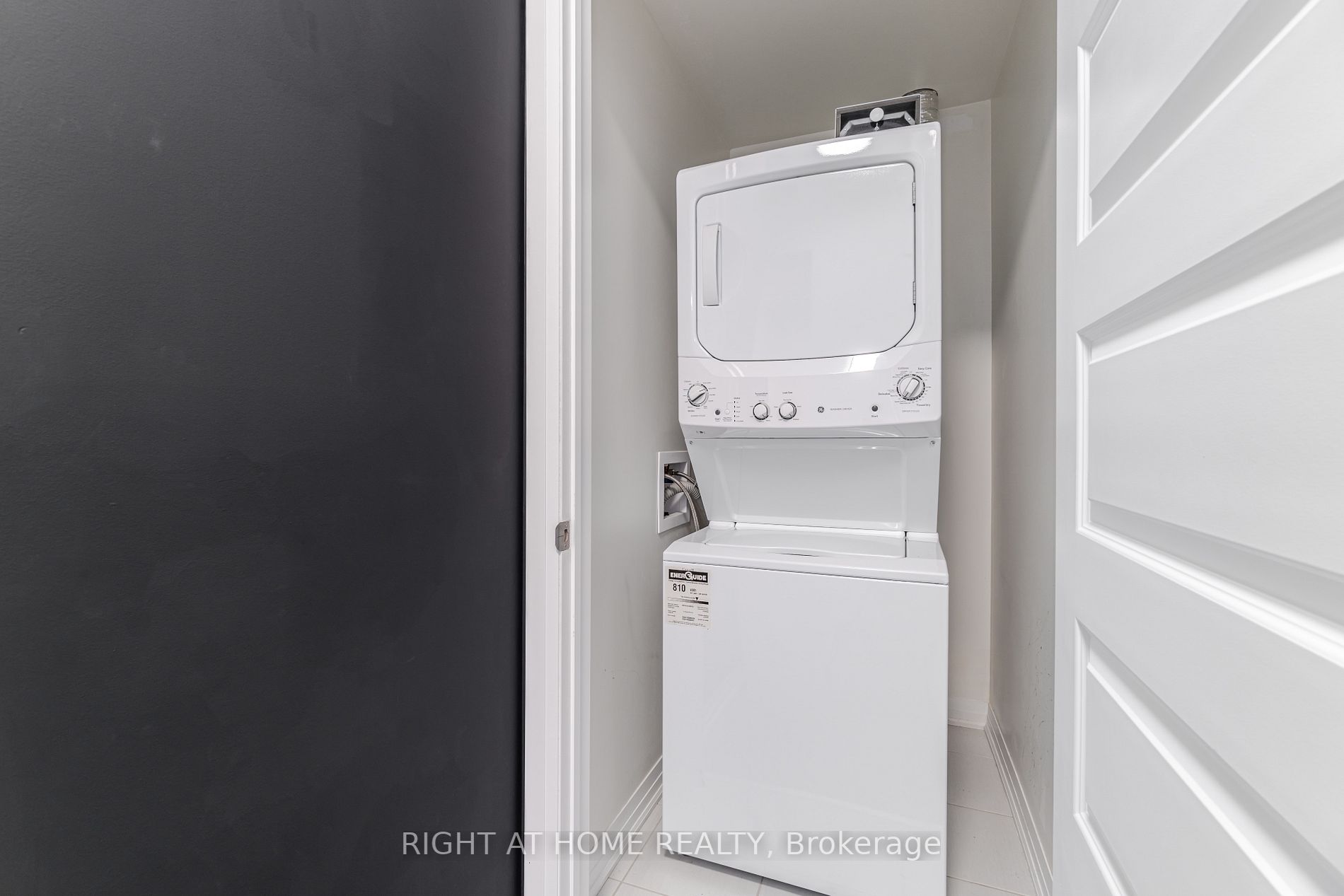 1105 Leger Way 615