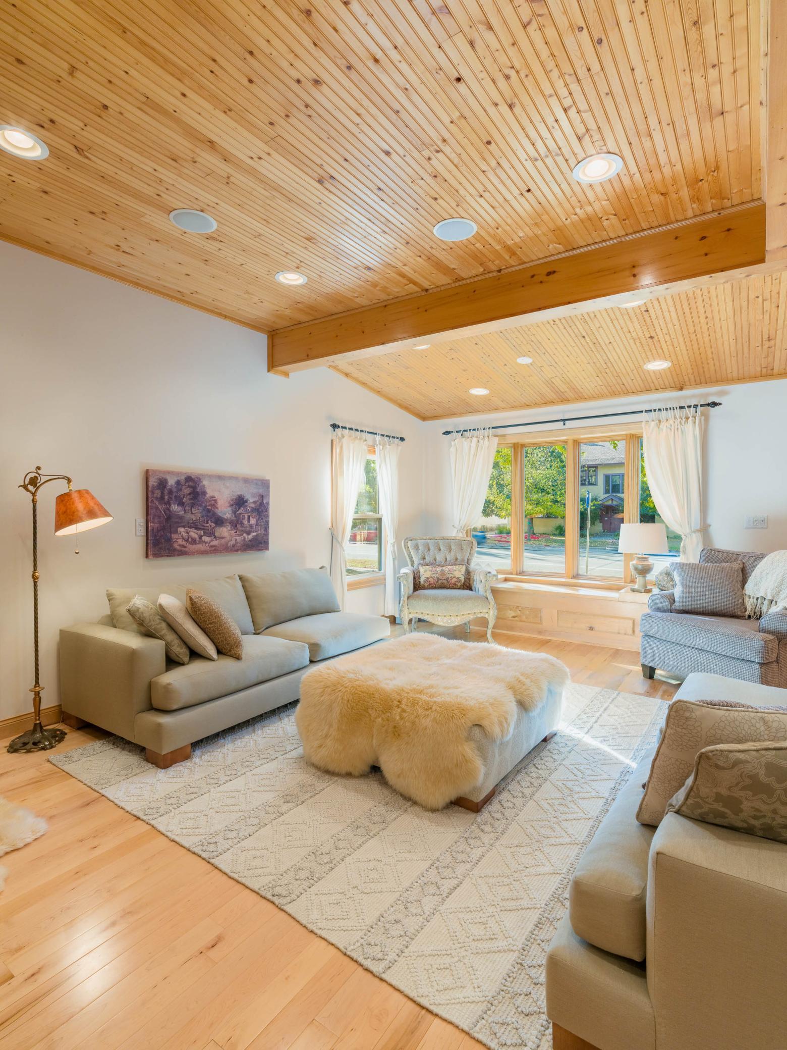 3801 Lyndale Avenue S